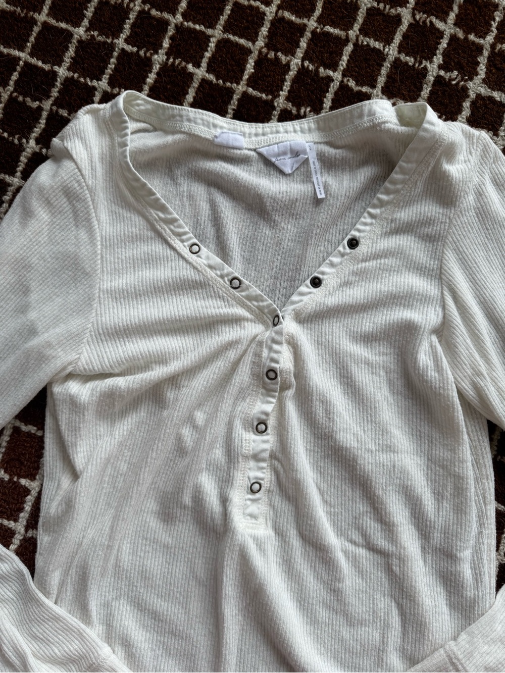 Out From Under Snap Henley Ribbed Long Sleeve Top - L - Picture 3 of 6